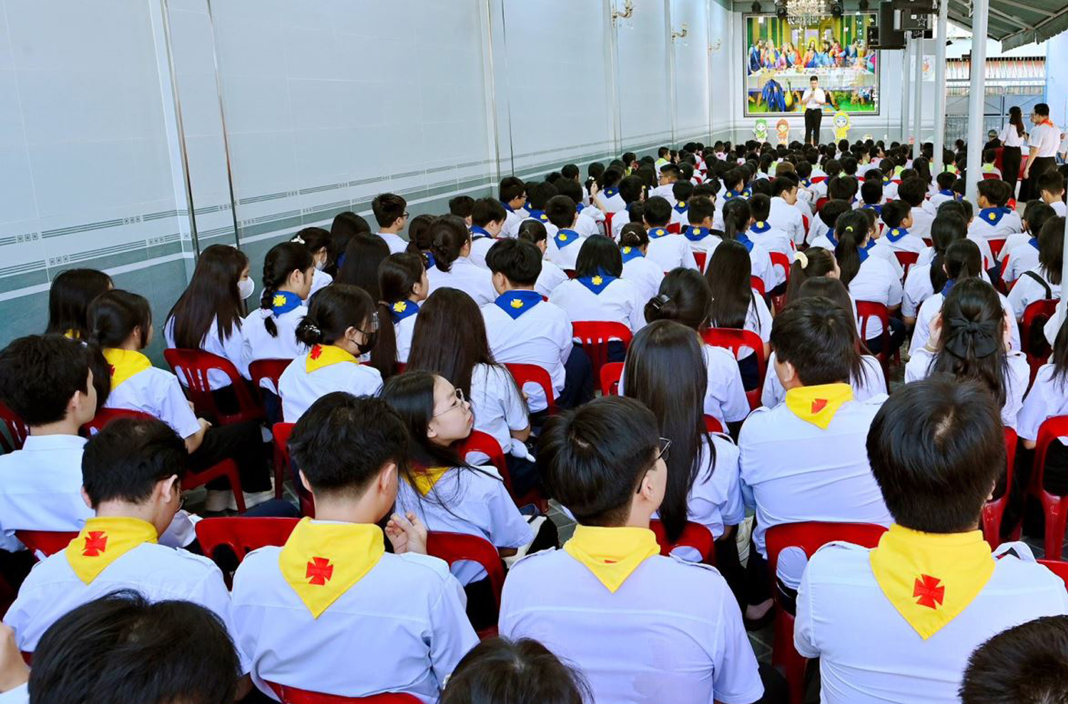 Thi rớt chủng viện